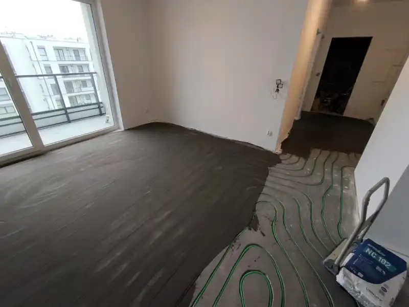 Nowe budownictwo z ogrzewaniem podłogowym bez kucia – Gdynia